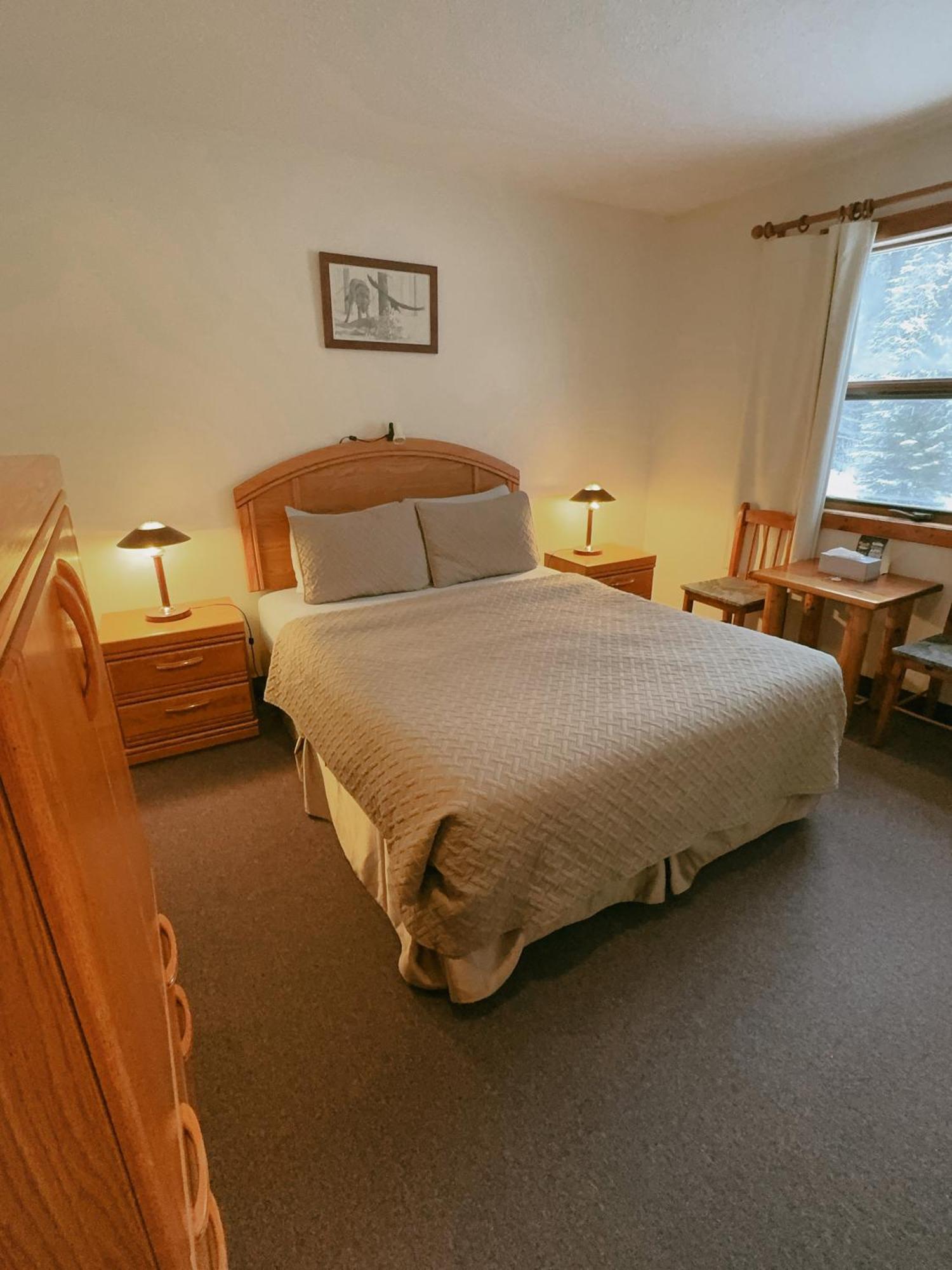 Alpine Meadows Lodge Голден Экстерьер фото